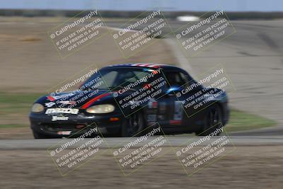media/Oct-25-2025-CalClub SCCA (Sat) [[34c778dfbe]]/Group 5/Race/